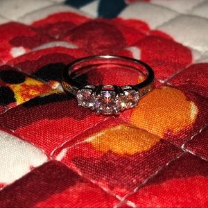 Kay Jewelers Three Diamond Ring